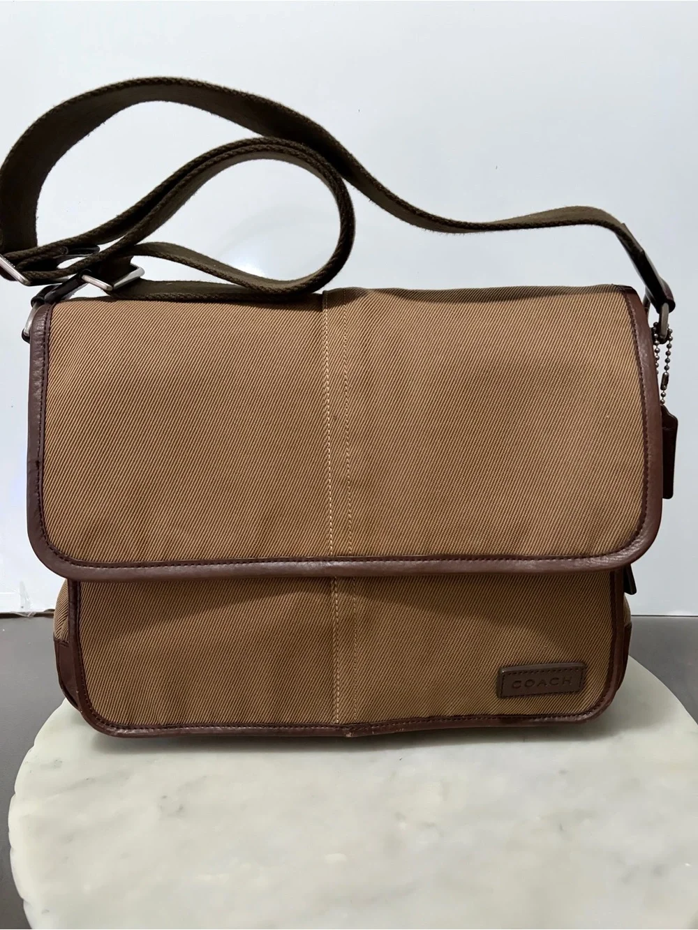 COACH Essex Canvas Crossbody Messenger Bag F70677 w/ Leather Trim Khaki Brown